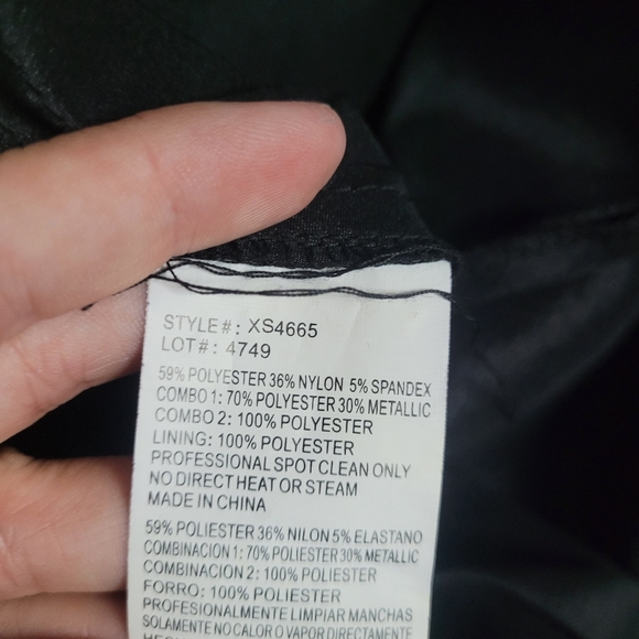 Xscape formal black gown size 4 - Picture 7 of 7